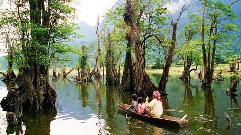 Nhắc đến Hà Giang có gì hấp dẫn thì không thể không nhắc đến hồ Noong